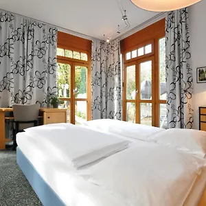 Hotel Waldperlach By Blattl, München